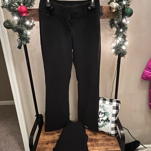 Jc penny dress pants brand candies sz 5 (2 PAIRS!!) - Picture 1 of 2